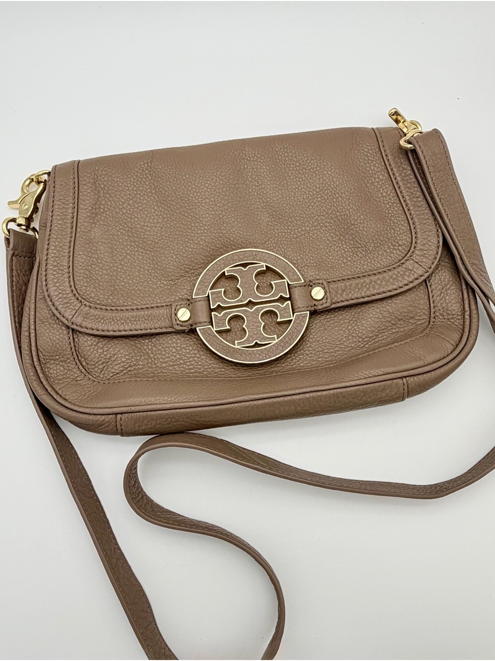 Tory Burch Amanda Pebbled Leather Convertible Crossbody Bag